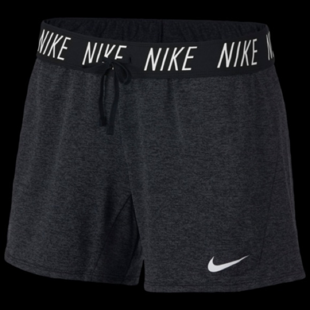 Women’s Nike Attack Shorts